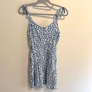 Gap, Blue and white floral dress. V-neck cami mini dress